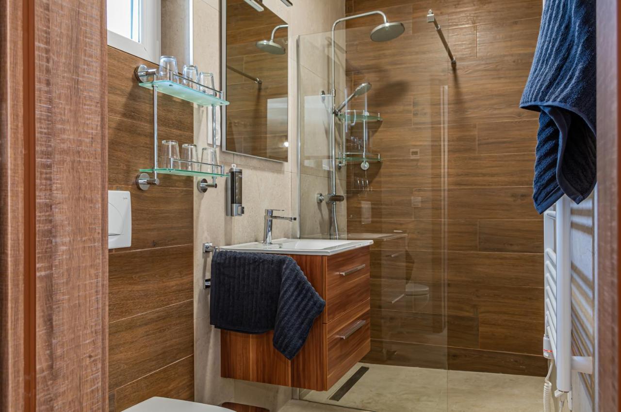 H&H Apartments Poroszló エクステリア 写真