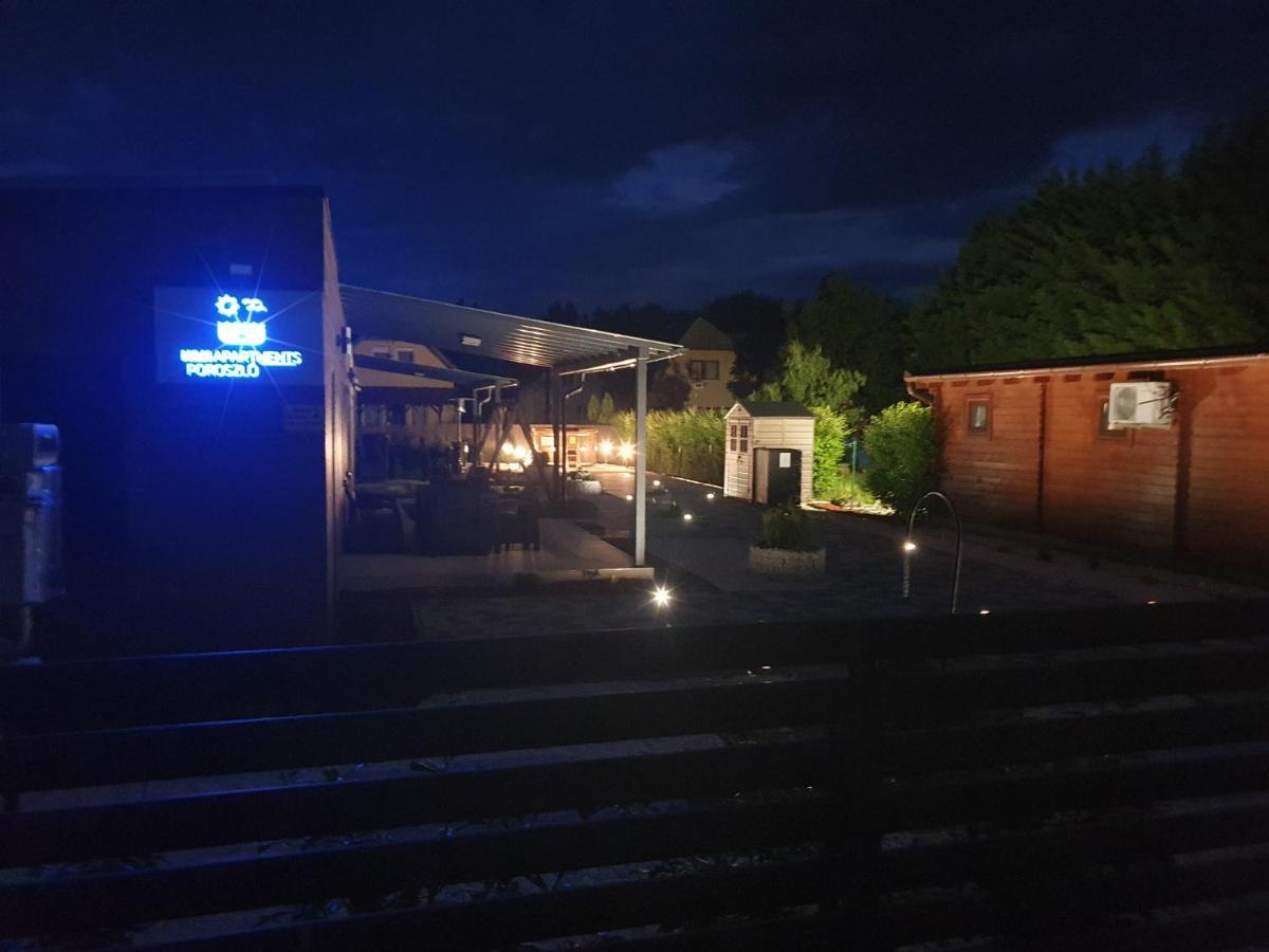 H&H Apartments Poroszló エクステリア 写真